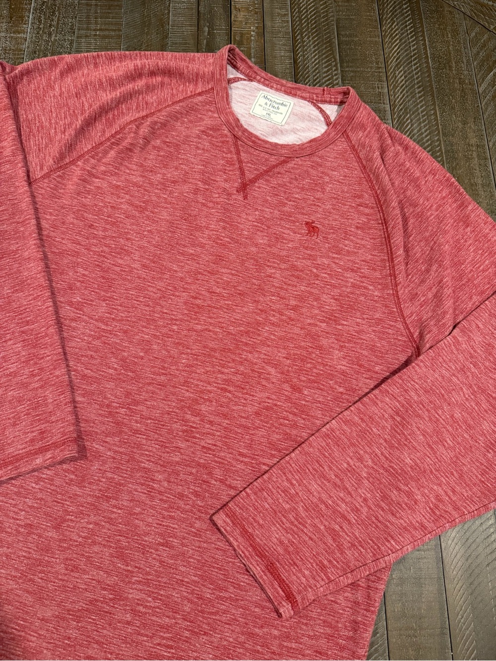 Abercrombie & Fitch Heathered Raspberry Crewneck Pullover